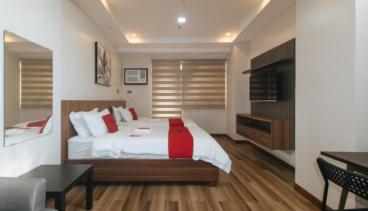 Reddoorz Plus @ Bez Tower And Residences San Juan San Juan  외부 사진