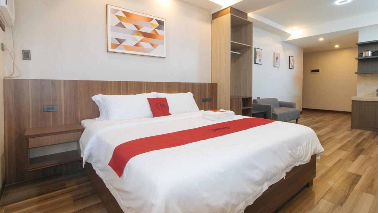 Reddoorz Plus @ Bez Tower And Residences San Juan San Juan  외부 사진