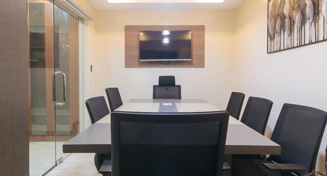 Reddoorz Plus @ Bez Tower And Residences San Juan San Juan  외부 사진
