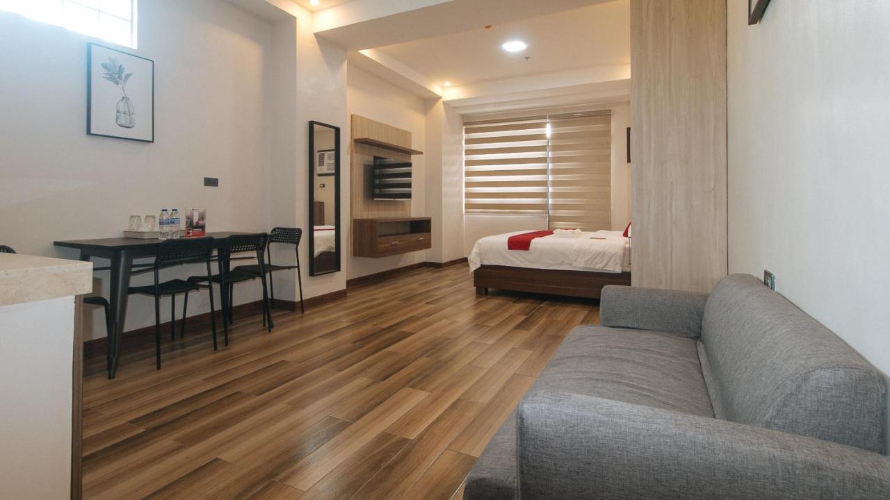 Reddoorz Plus @ Bez Tower And Residences San Juan San Juan  외부 사진
