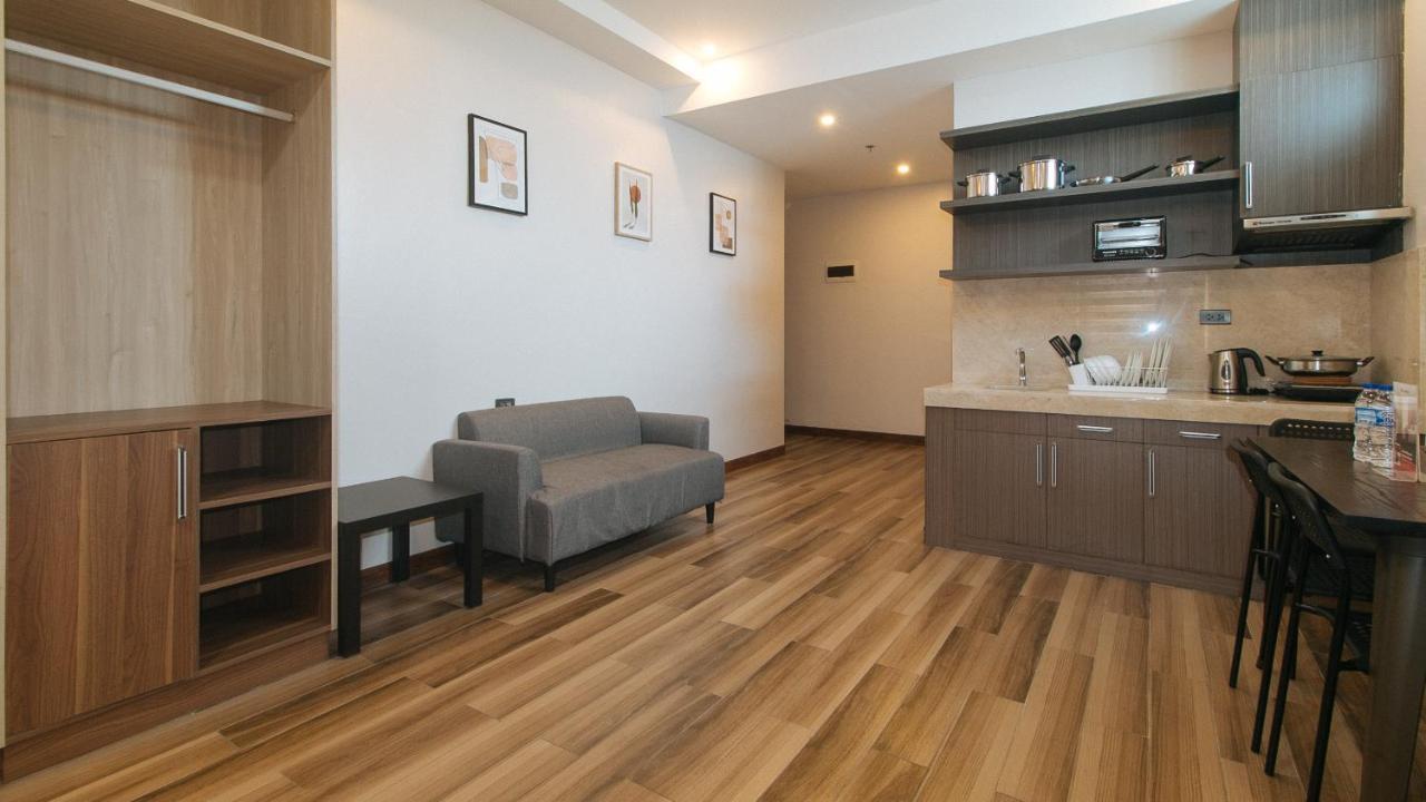Reddoorz Plus @ Bez Tower And Residences San Juan San Juan  외부 사진
